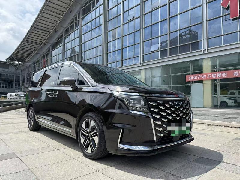 JAC Refine Refine RF8 PHEV - фото 2