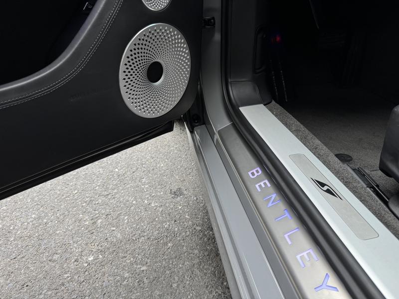 Bentley Continental - фото 3