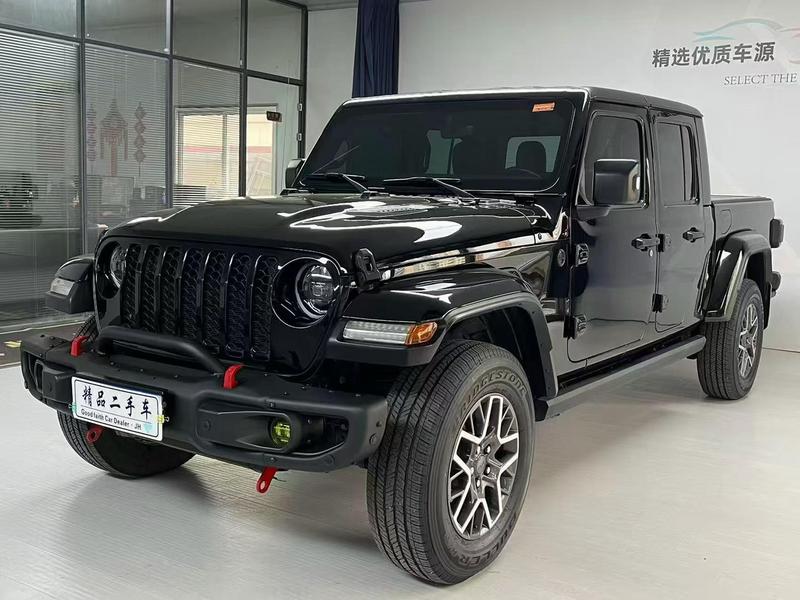 Jeep Gladiator - фото 0