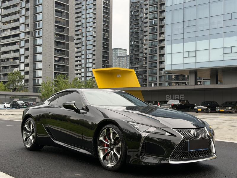Lexus LC - фото 2