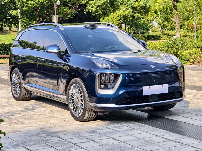 GAC Hyptec HL - фото 2