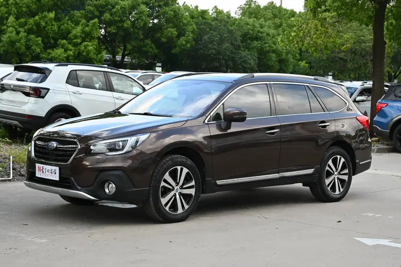 Subaru Outback - фото 0