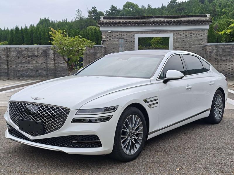 Genesis G80 - фото 0
