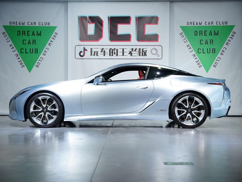 Lexus LC - фото 2