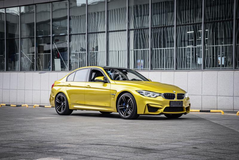 BMW M3 - фото 2