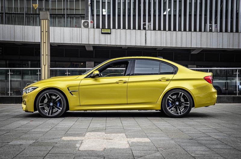 BMW M3 - фото 3