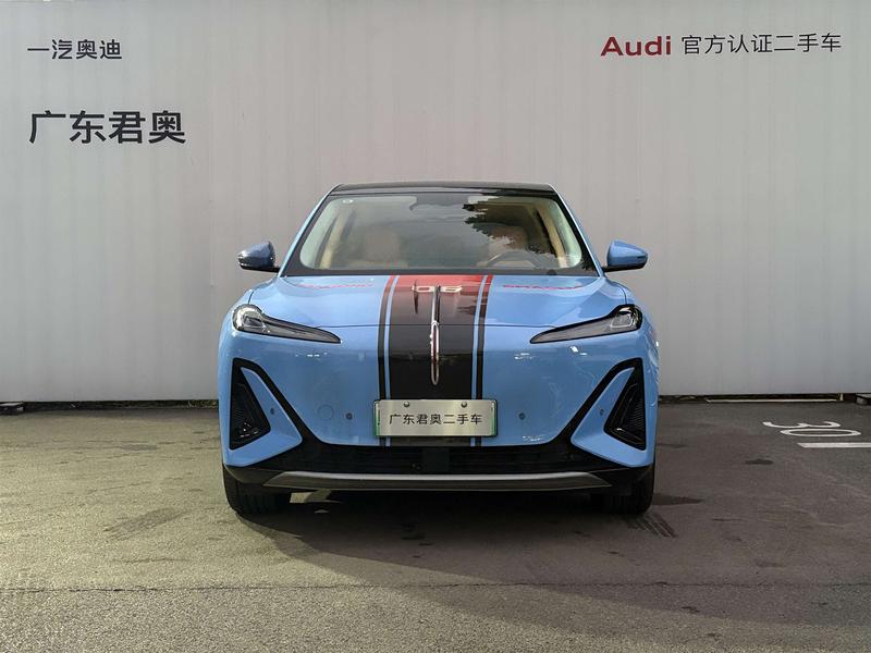 Hongqi 06 - фото 1