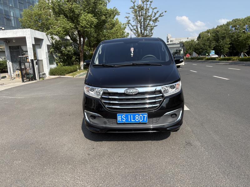 JAC Refine M3 - фото 1