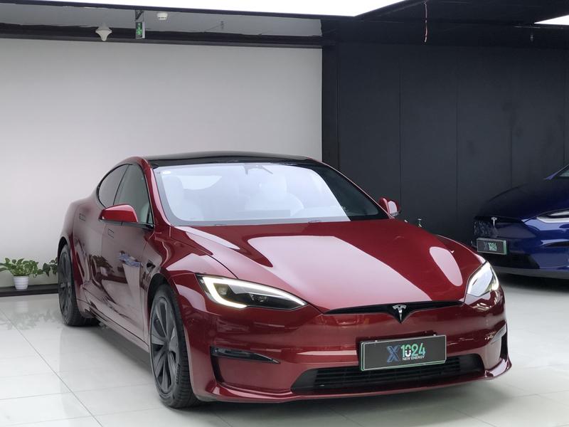 Tesla Model S - фото 2