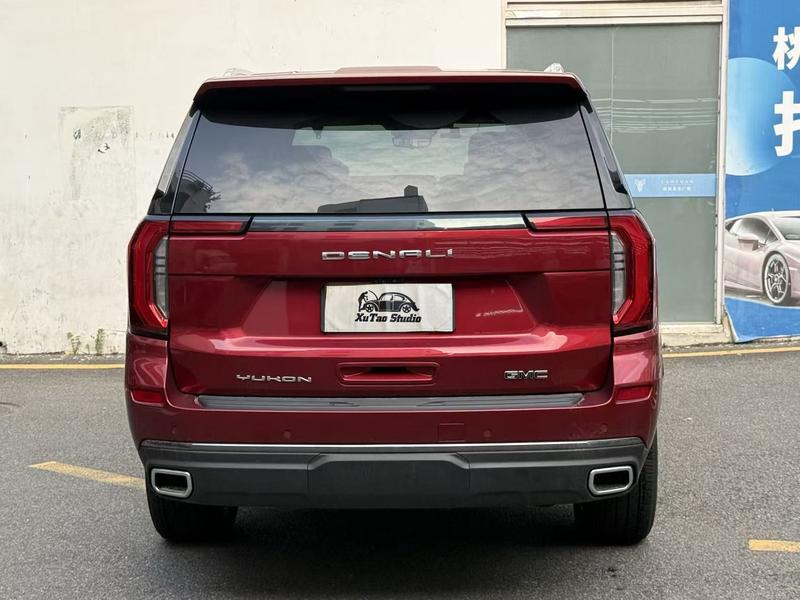 GMC Yukon - фото 2