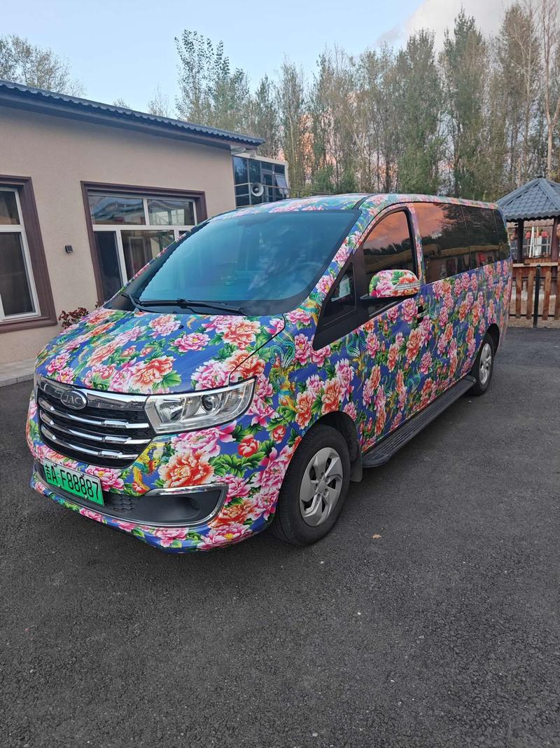 JAC Refine Refine M3 PHEV - фото 0