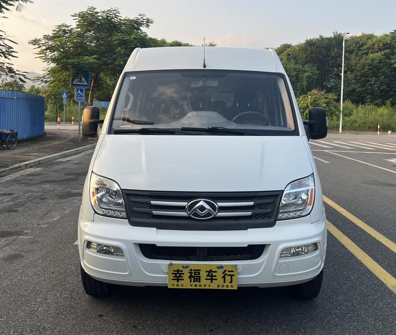 Maxus V80 - фото 1