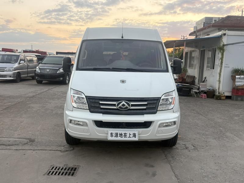 Maxus V80 - фото 1