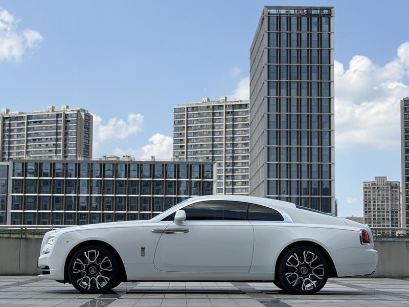 Rolls-Royce Wraith - фото 3