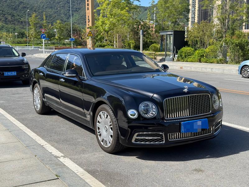 Bentley Mulsanne - фото 2