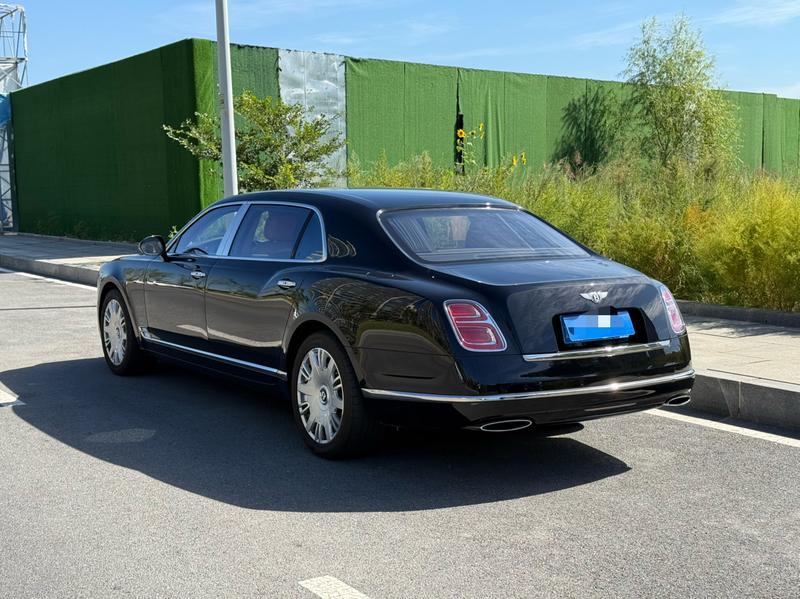 Bentley Mulsanne - фото 3