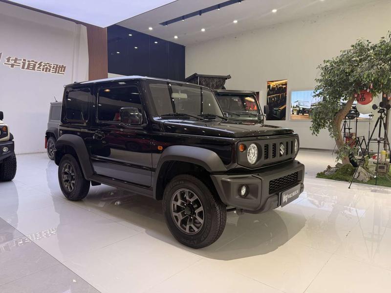 Suzuki Jimny (Import) - фото 2