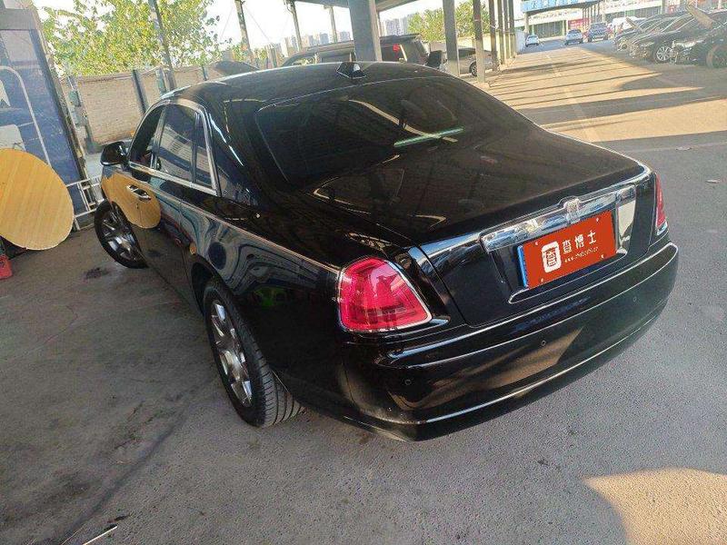 Rolls-Royce Ghost - фото 2