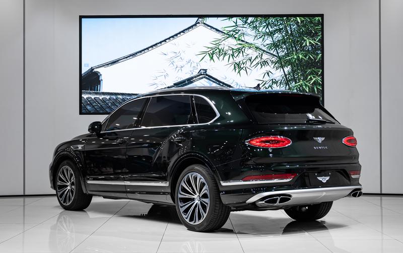Bentley Bentayga - фото 2