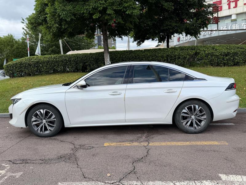 Peugeot 508L - фото 2