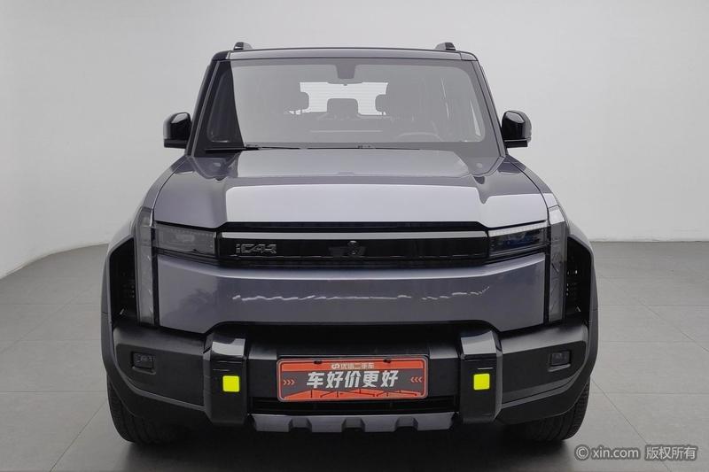 iCAR 03T - фото 1