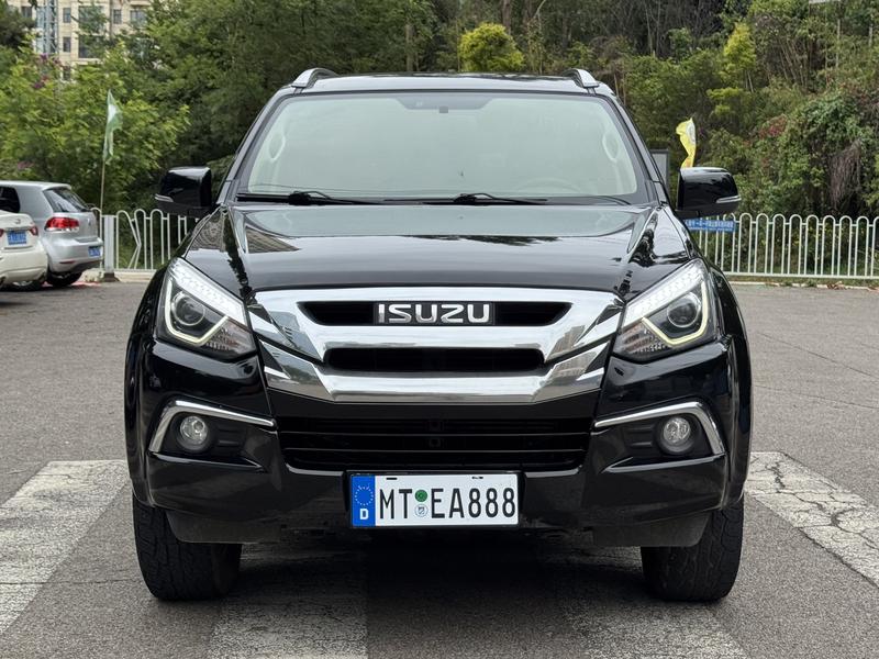 Isuzu mu-X - фото 1