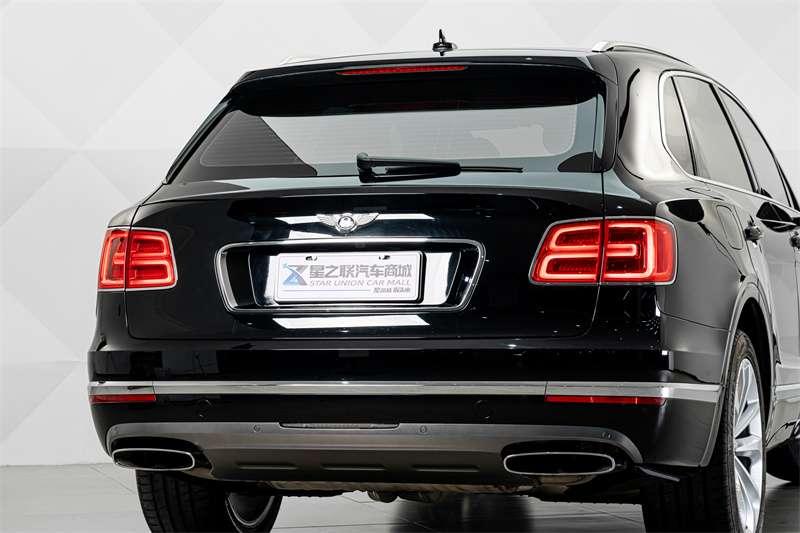 Bentley Bentayga - фото 1