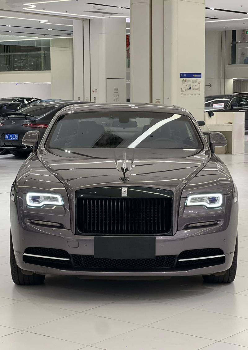 Rolls-Royce Wraith - фото 1