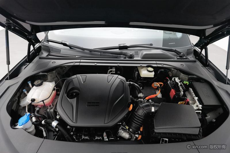 Geely Galaxy 8 PHEV - фото 4