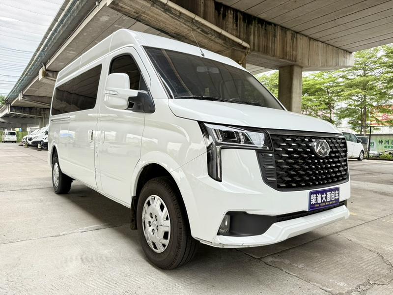Maxus V80 - фото 2