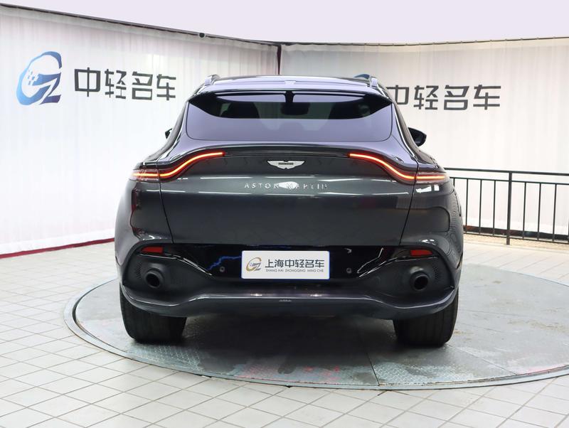 Aston Martin DBX - фото 4