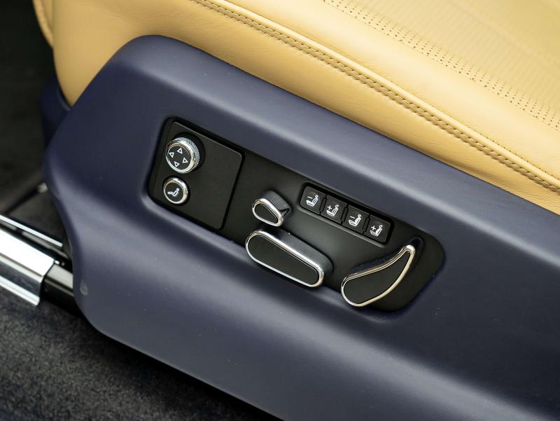 Bentley Bentayga - фото 4