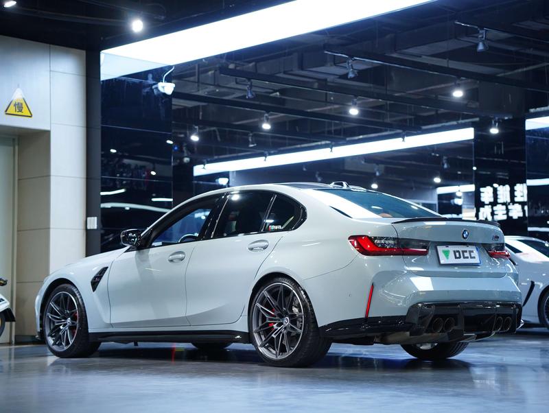 BMW M3 - фото 3