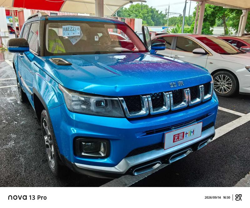 BAIC OFF-ROAD BJ30 - фото 2