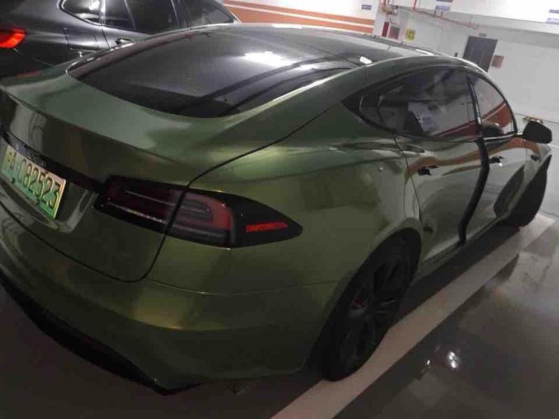 Tesla Model S - фото 3