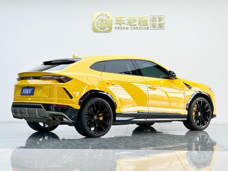 Lamborghini Urus - фото 4