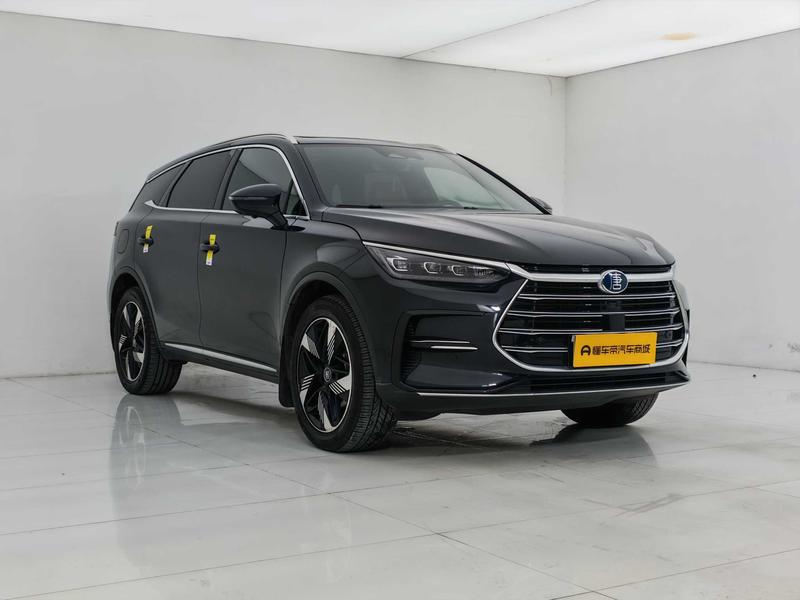 BYD Tang DM-i - фото 2