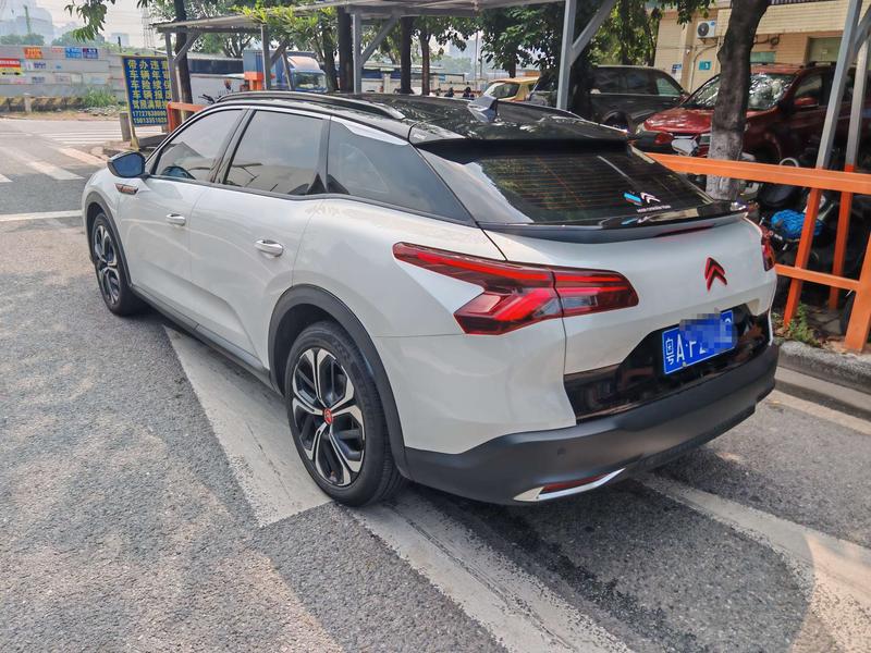 Citroen C5 X - фото 4