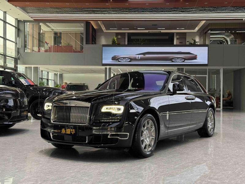 Rolls-Royce Ghost - фото 0
