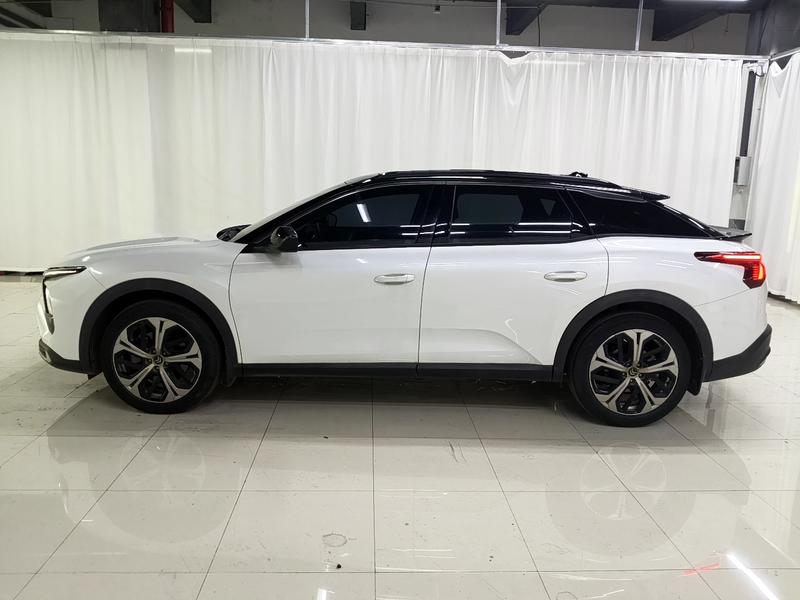 Citroen C5 X - фото 3