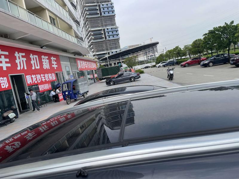 BYD Tang DM-i - фото 4