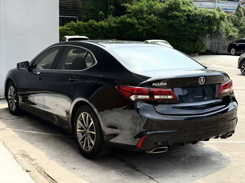 Acura TLX-L - фото 3