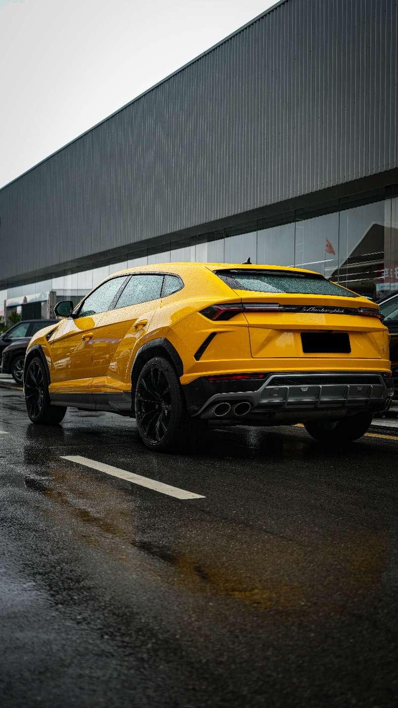 Lamborghini Urus - фото 2