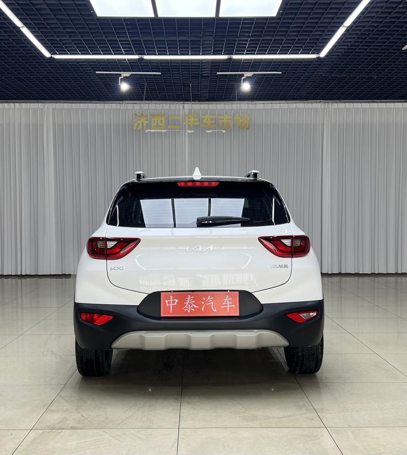 Kia Pegas - фото 4