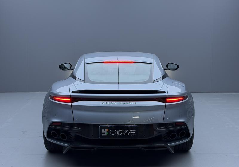 Aston Martin DBS - фото 3