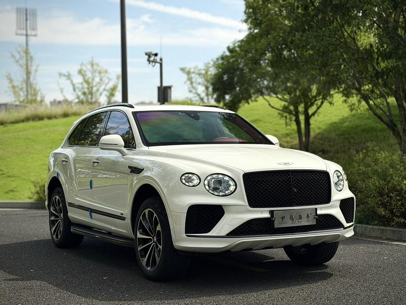 Bentley Bentayga - фото 2