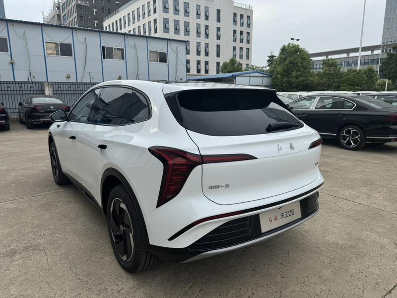 Hongqi 06 - фото 4