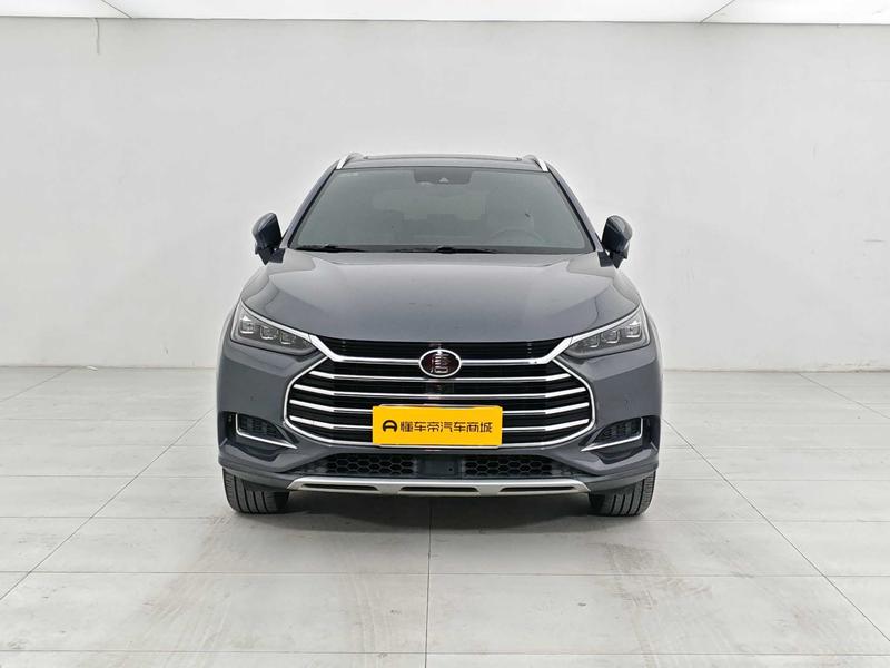 BYD Tang - фото 1