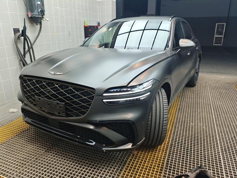 Genesis GV70 - фото 0
