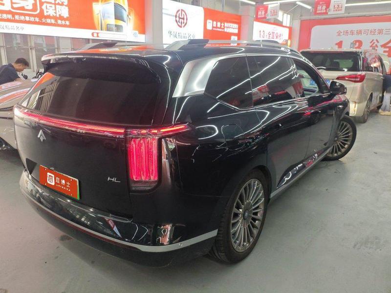 GAC Hyptec HL - фото 3
